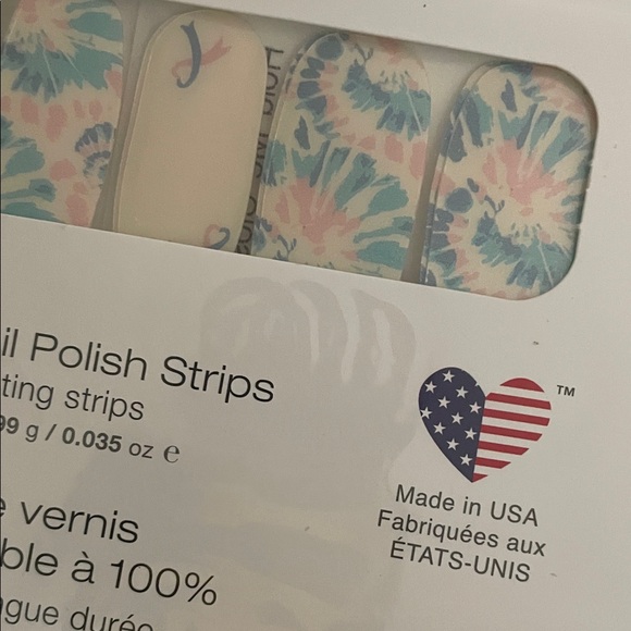 Color Street Nail Strips - Peach, Rose, Floral Delight - Picture 2 of 4